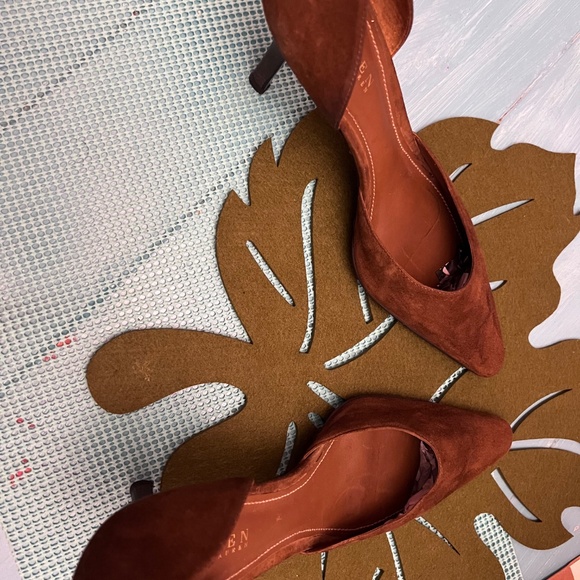 Polo Suede Pumps - Picture 2 of 3